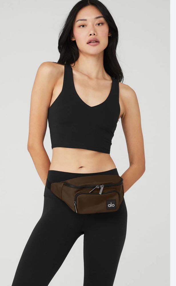 Промо цена!!! Alo yoga explorer fanny pack чанта за кръста