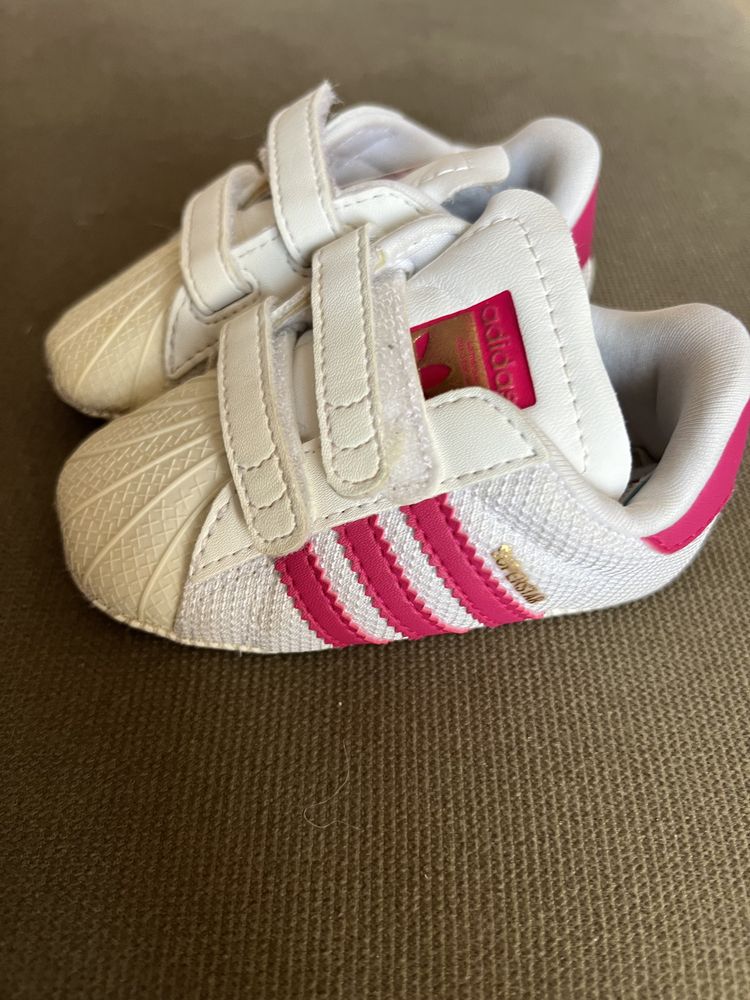 Буйки Adidas 19