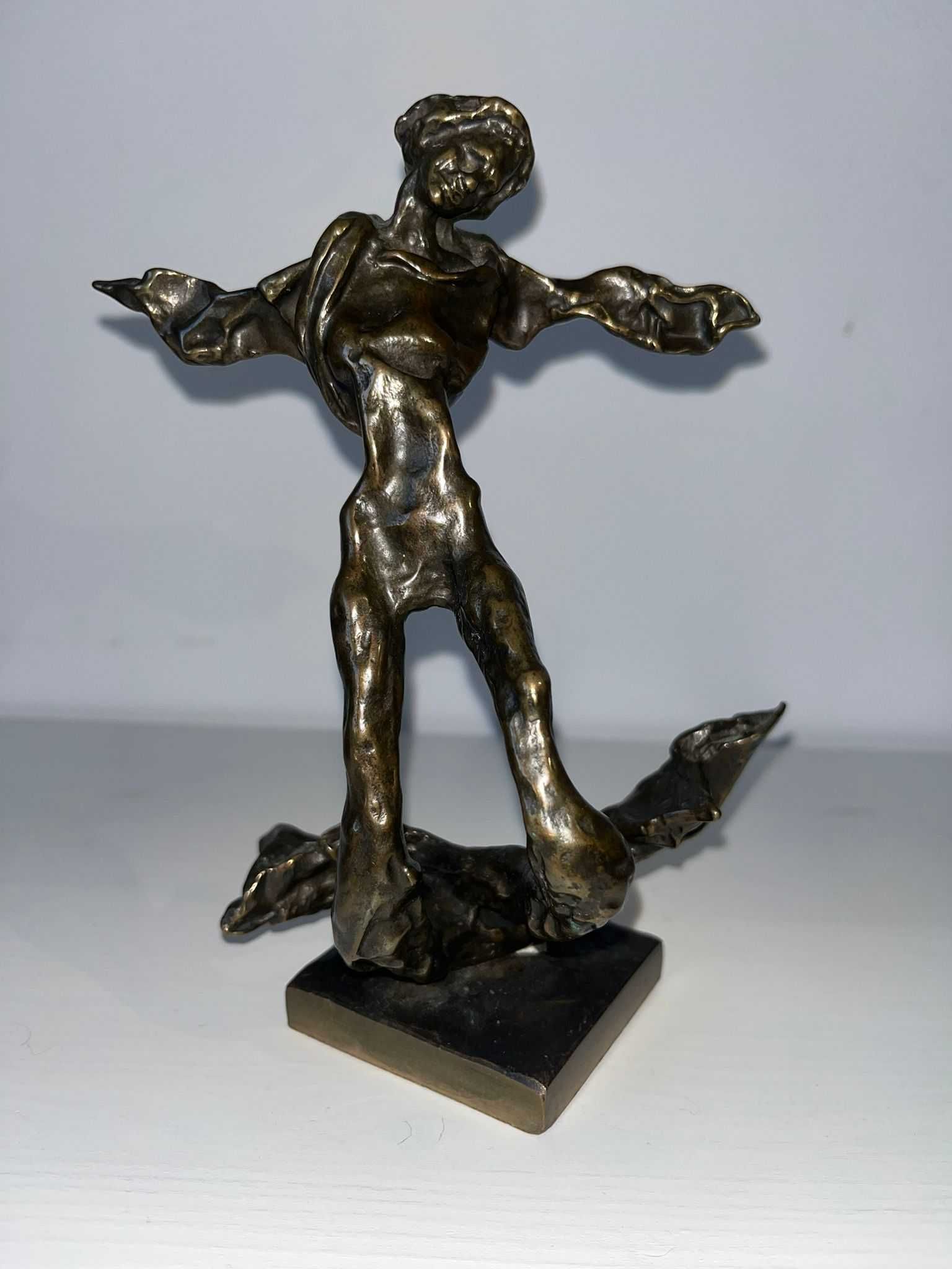 Triton înaripat ( 1972) de Salvador Dali, bronz semnat