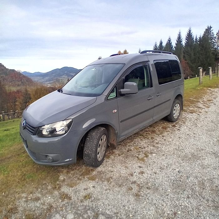 Vw Caddy   an 2011 motor 2000 4x4  posibi. rate fără avans GARANȚI