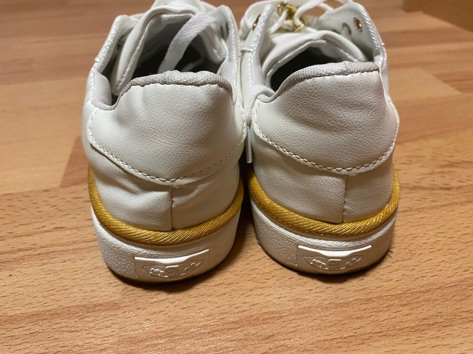 Vând încălțăminte damă