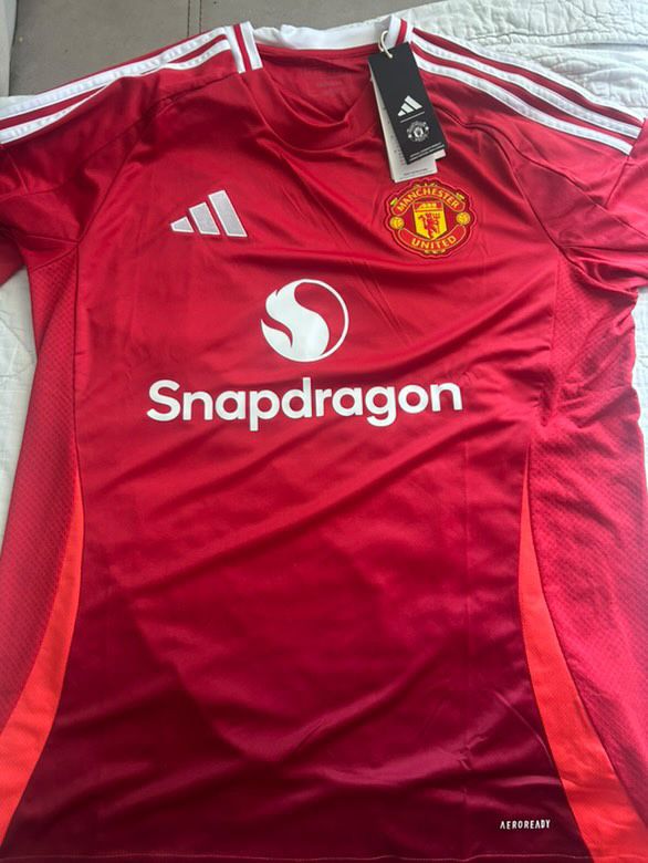 Оригинална тениска на Manchester United 24/25