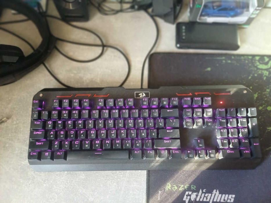 Клавиатура с подсветкой