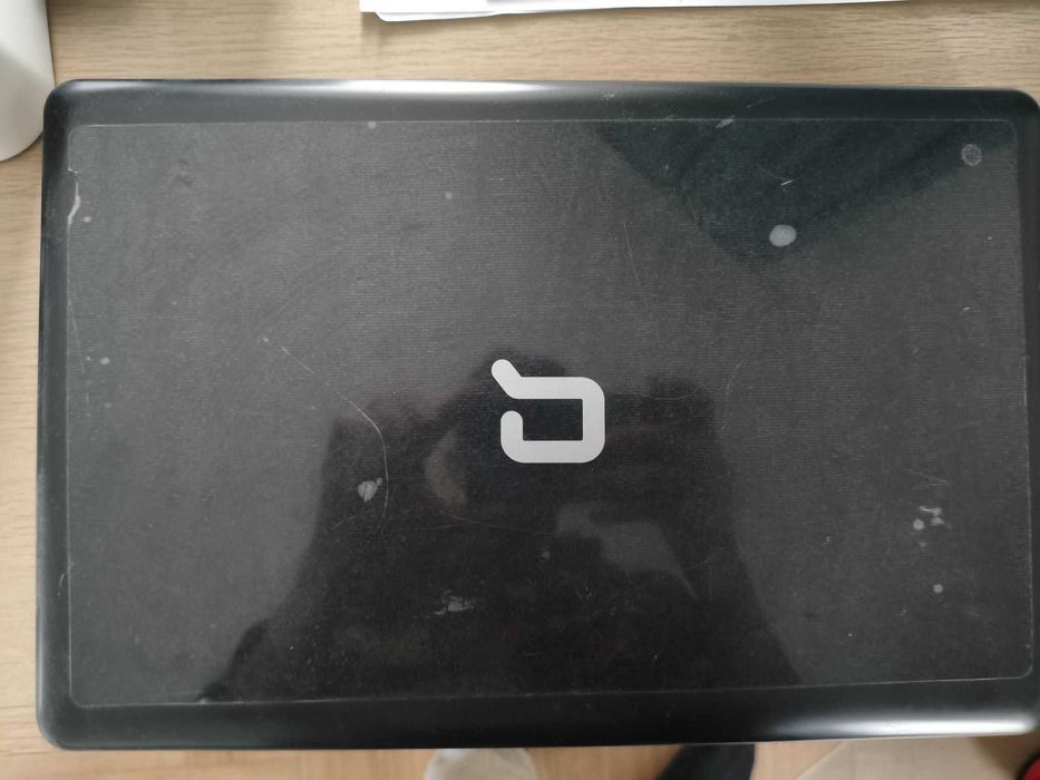 Laptop Compaq Presario CQ57