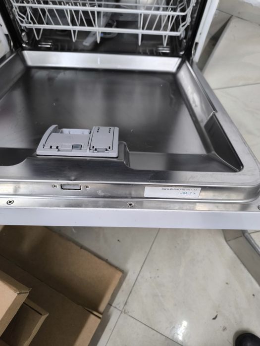 Съдомиялна за полувграждане Simenss