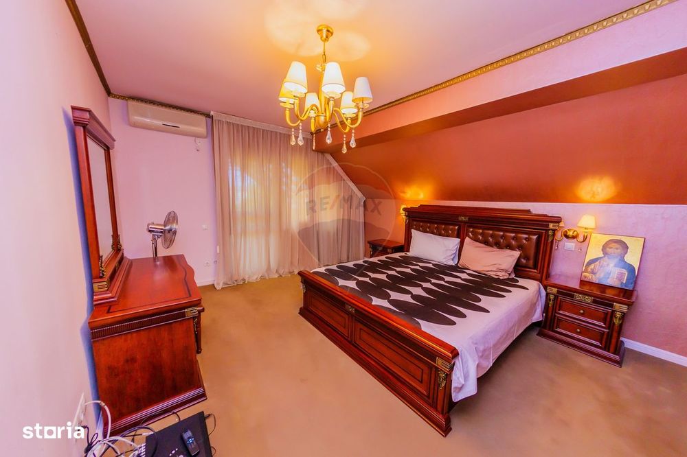 Vilă cu 5 camere de închiriat