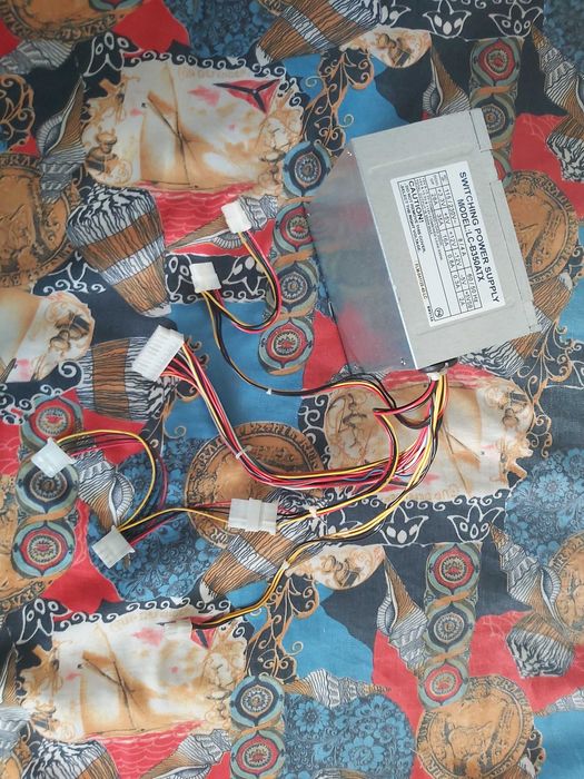 Sursa vintage 350w ideala proiecte old PC LC-B350ATX timp liber hobby