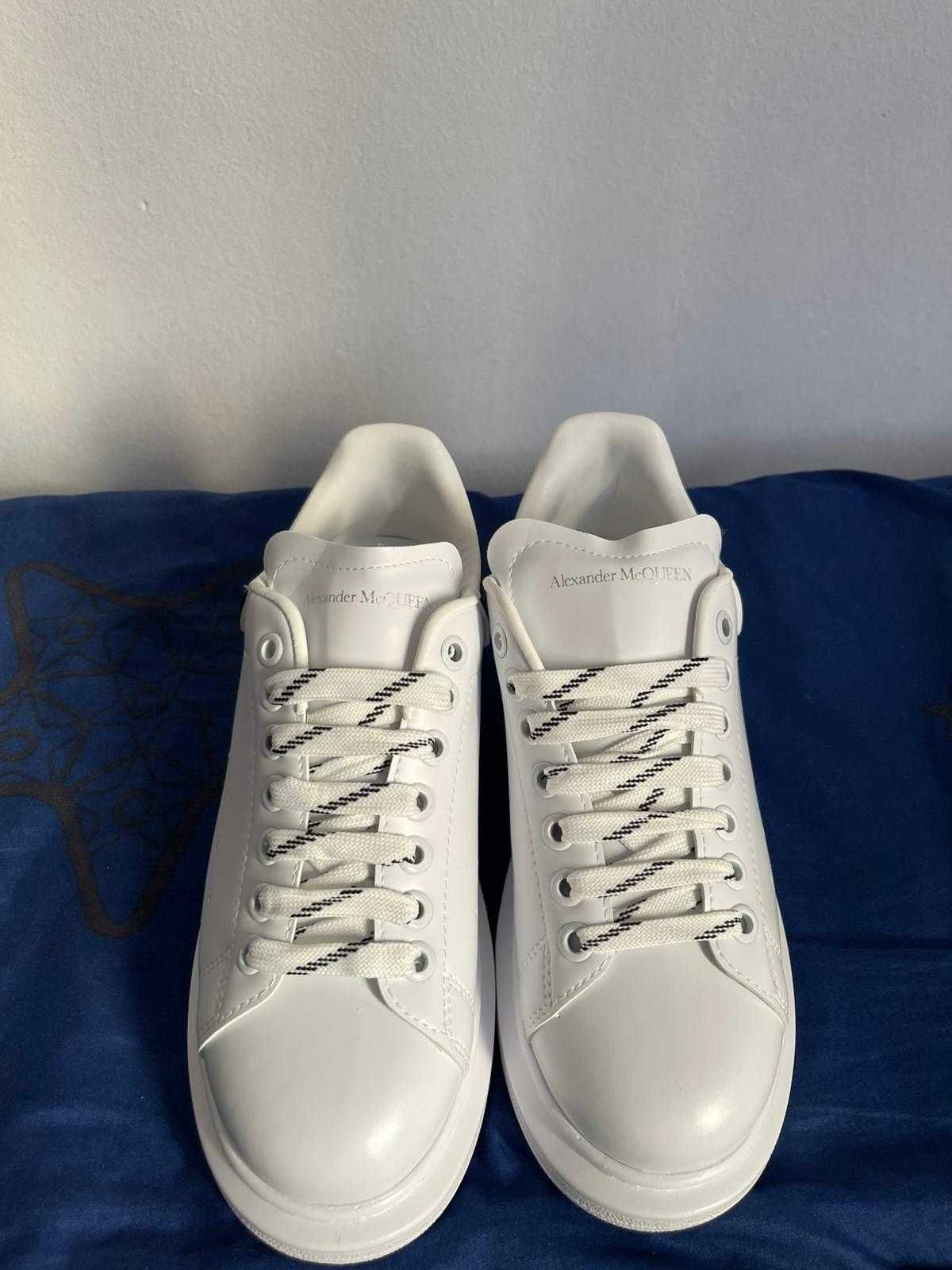 Pantofi Alexander McQueen - Design Iconic - Marimi 40-46