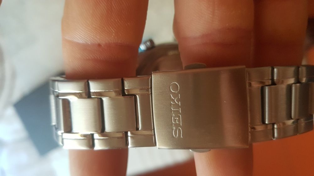 Ceas seiko copie nou nepurtat pe baterie