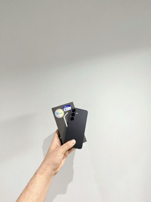 Samsung S25 128 black