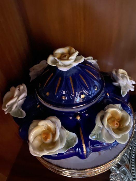 Farfuri,Boluri ,si alte portelanuri de colectie