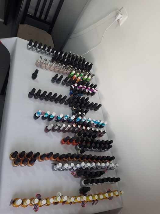 Oje OPI si Sally Hansen profesionale