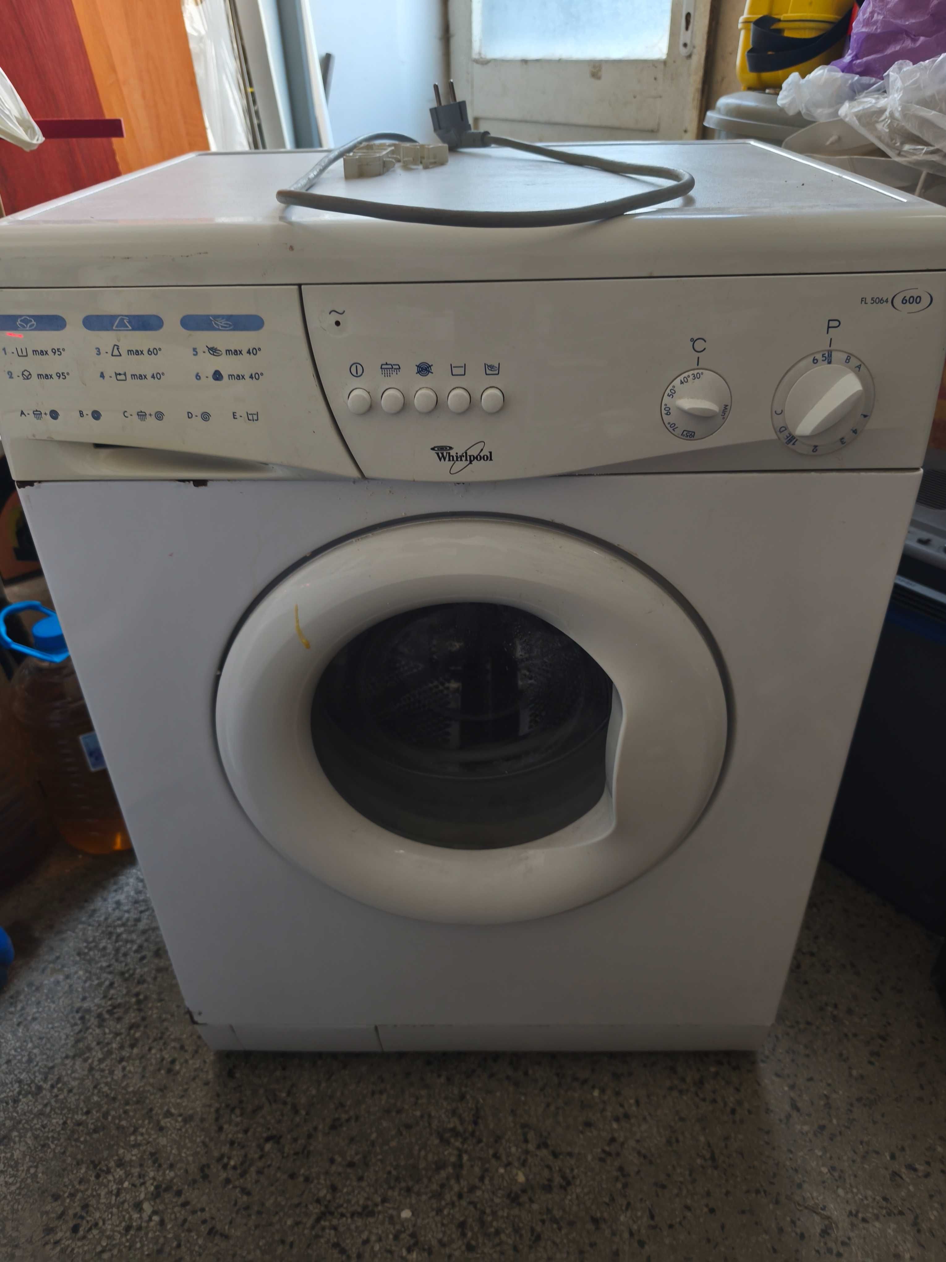 Пералня Whirlpool