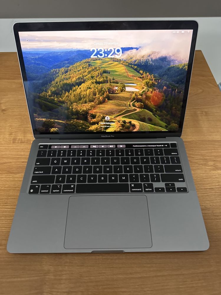 Macbook pro 13, 2020г, купил 2022г