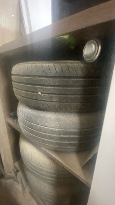 Продам летнюю резину 185/65/R15