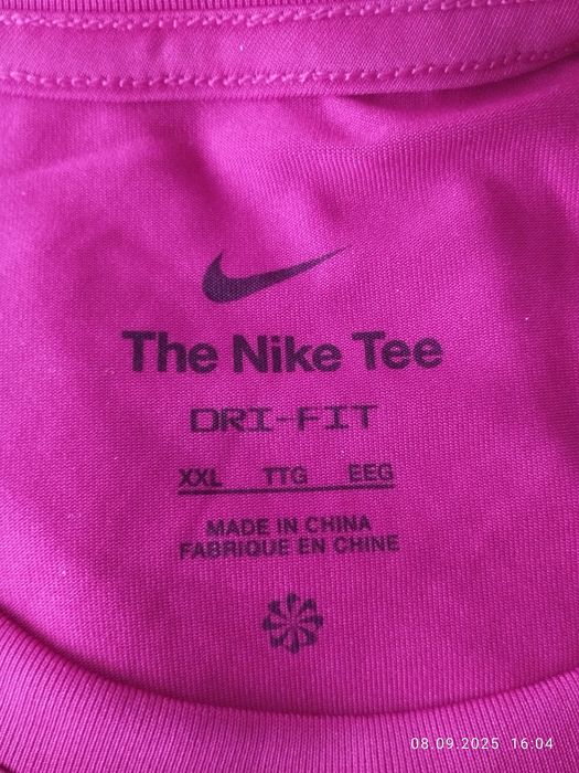 Тениски с логото на Ливърпул