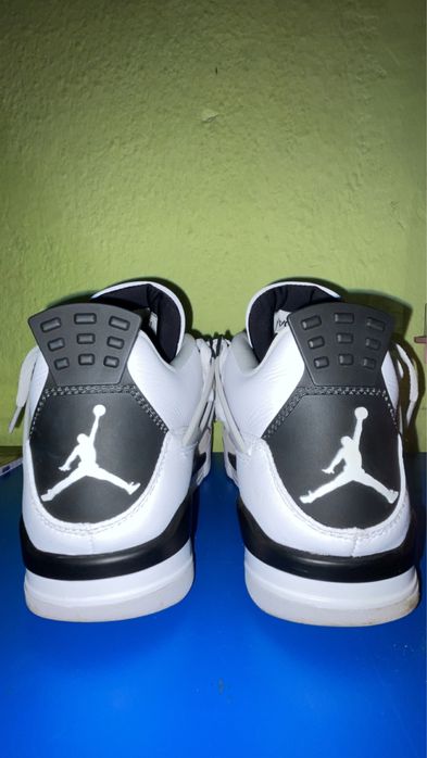 Vand jordan 4 marimi intre 36-45