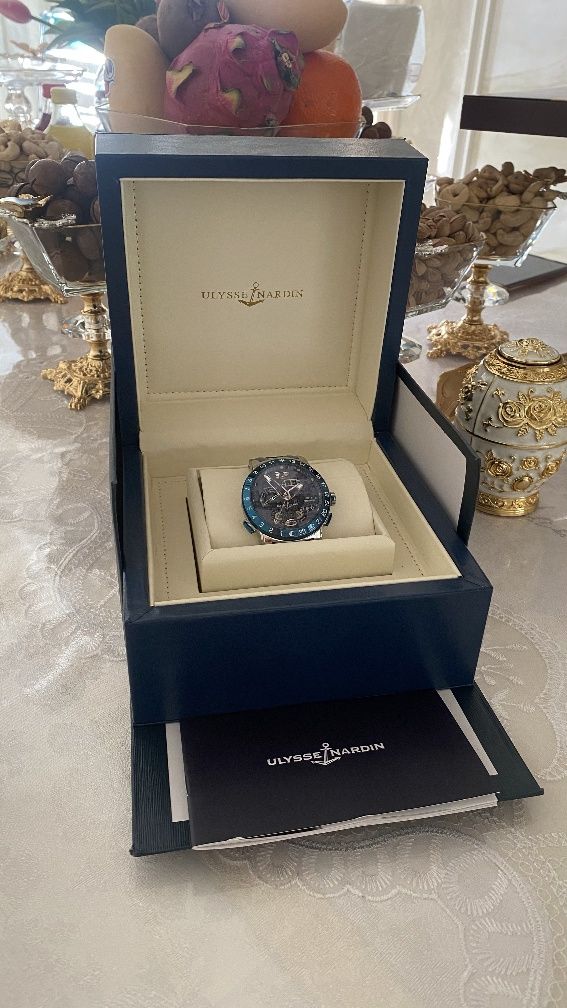 ULYSSE NARDIN mexanika soat