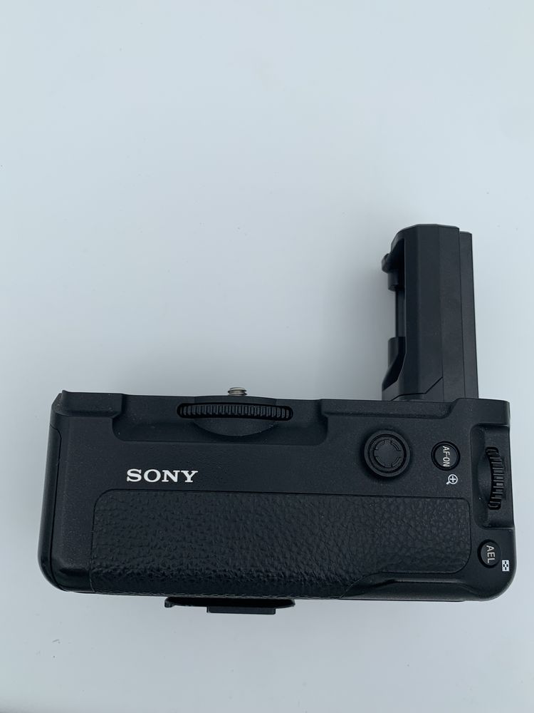 Grip Original Sony A7 III / Full Box / Impecabil