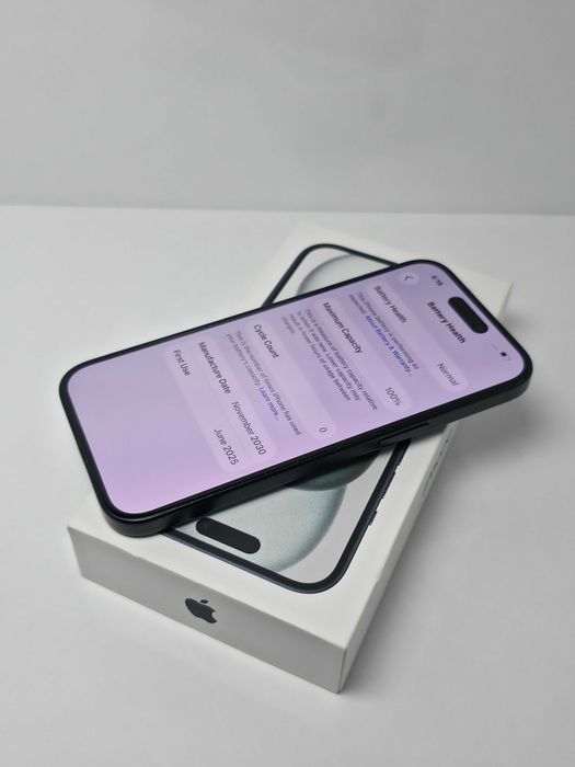 iPhone 15 128GB Black 100% Batery
