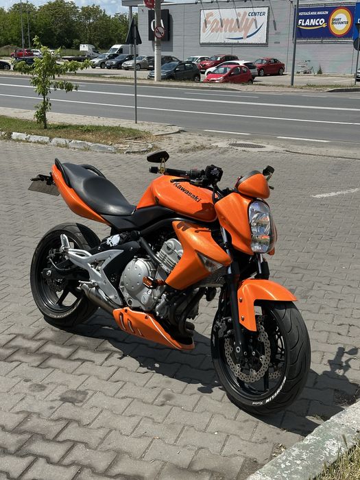 Kawasaki er6n limitata in A2