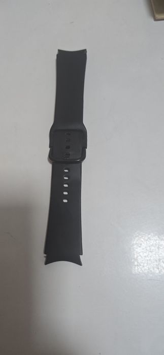 Samsung Galaxy Watch7,  40mm, LTE, Beige. Garanție până în 2027.