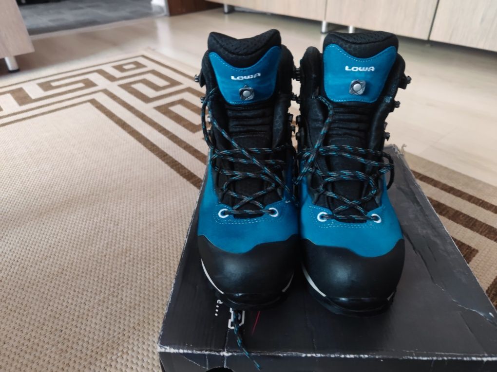 Lowa Cadin GTX  nr 41 cu 26 cm