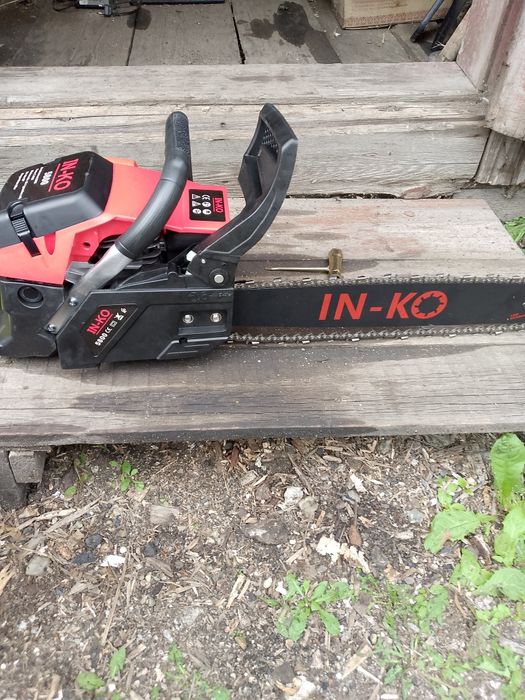 Продам бензопилу