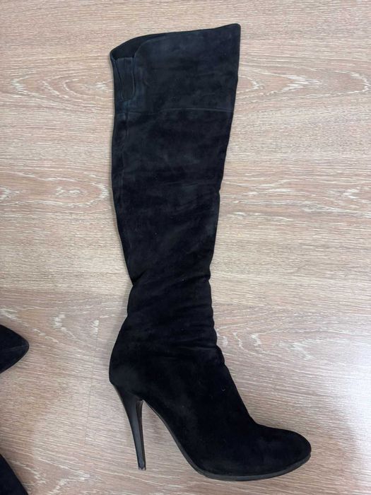 Продам женские сапоги ботфорты 37 размер замшевые