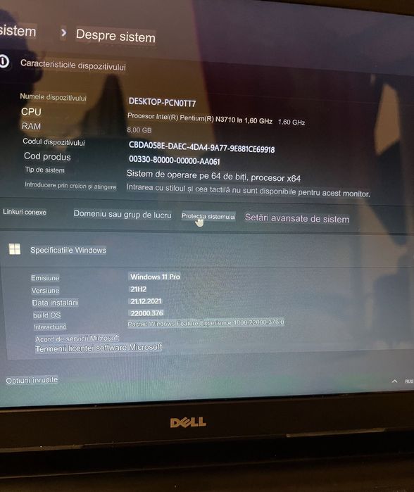 laptop Dell negru
