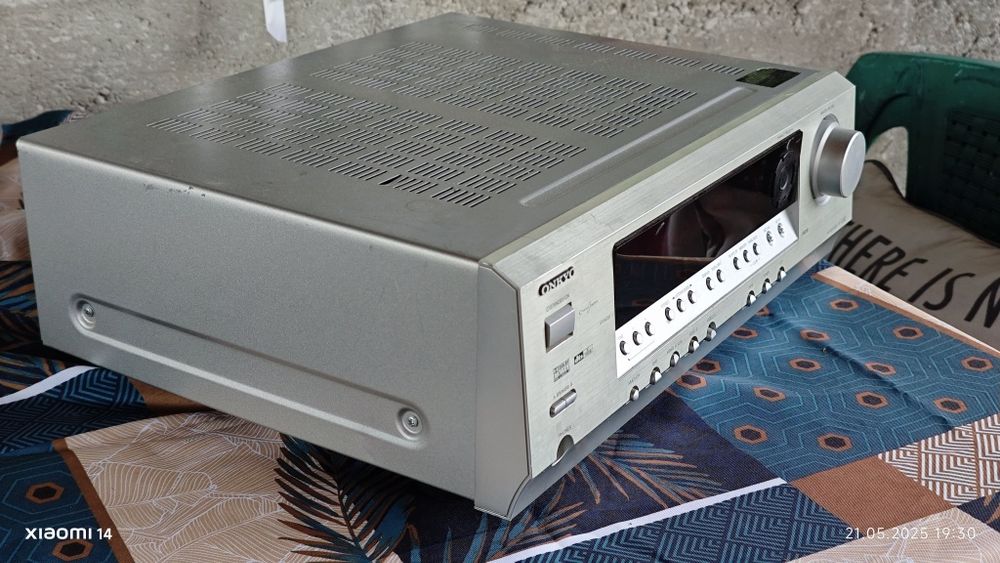 Amplificator ONKYO HT-R340  5.1 (subwoofer pasiv)