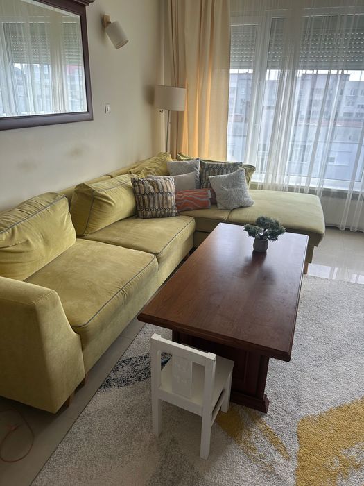 Диван голям за всекидневна