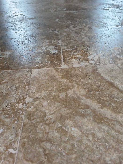 Oferim servicii de curățare piatra naturala,marmura,granit.