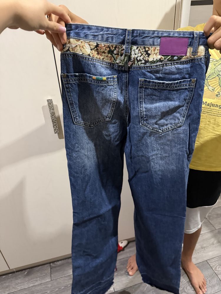 Дънки женкки desigual
