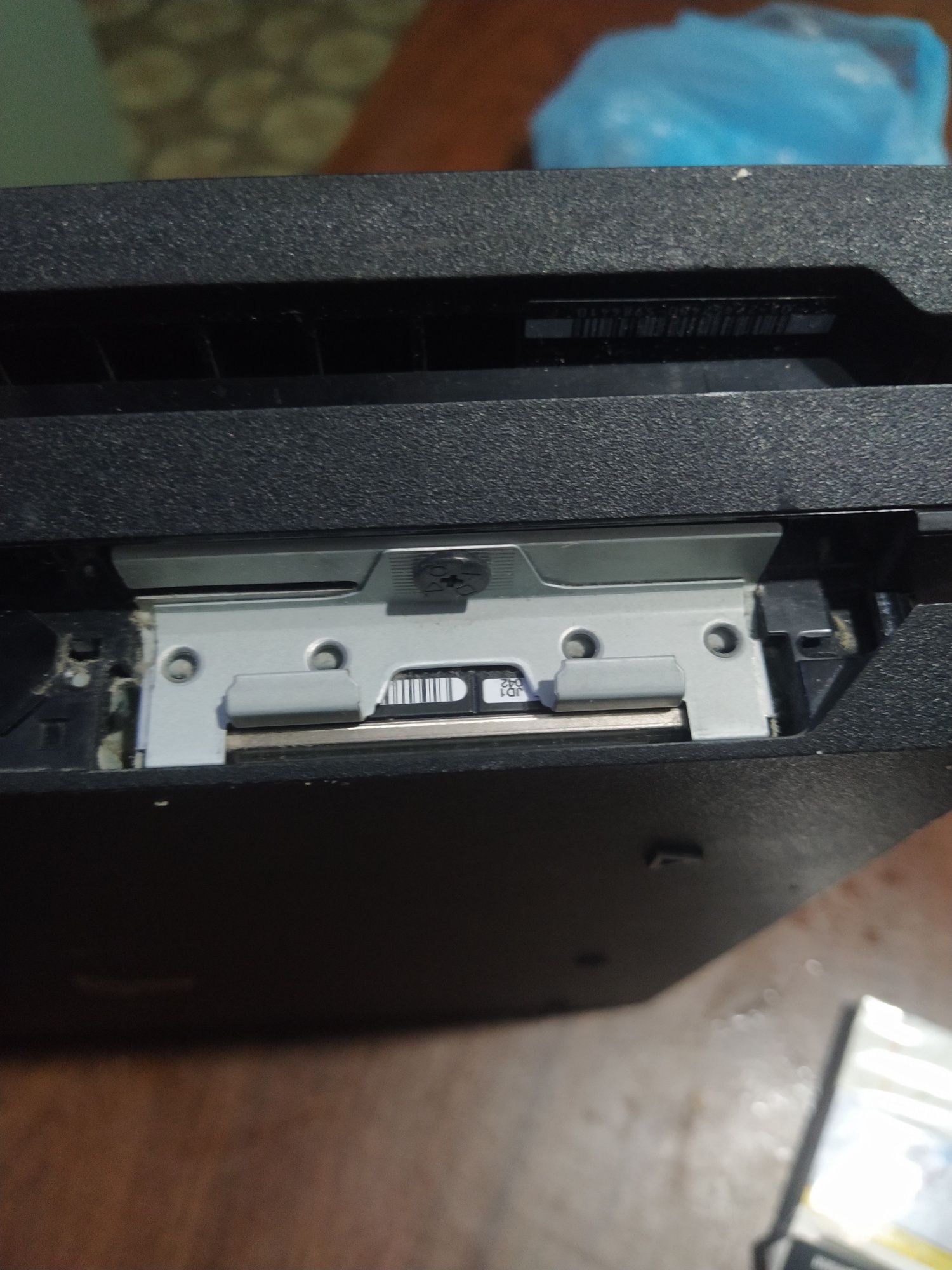 Ps4 и три джойстика на сони
