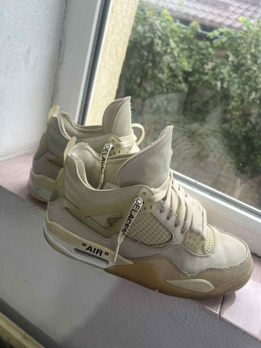 Adidasi Jordan 4