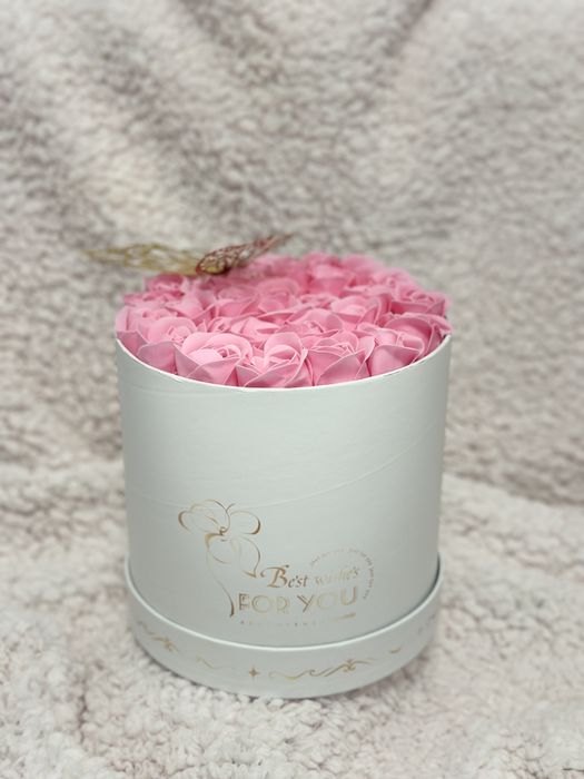 Aranjament trandafiri de sapun