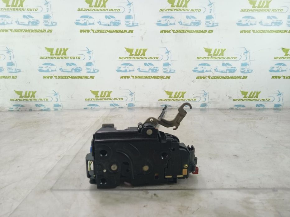 Broasca stanga fata 3D1837015 Volkswagen VW Touran 1 [facelift] [2006