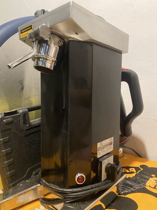 кофемолка Simonelli   italy