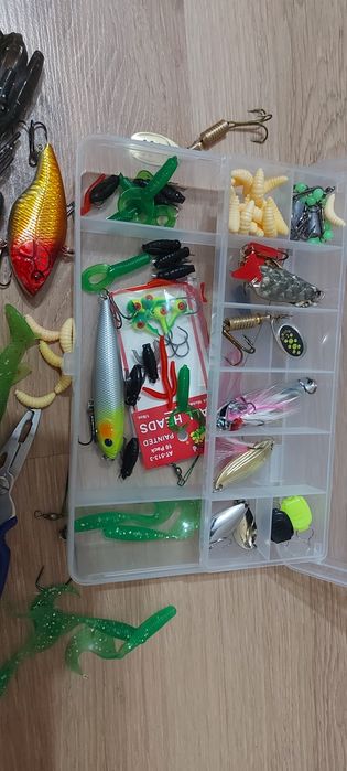 Чисто нови примамки блесни клатушки, спининг риболов, щука,кефал