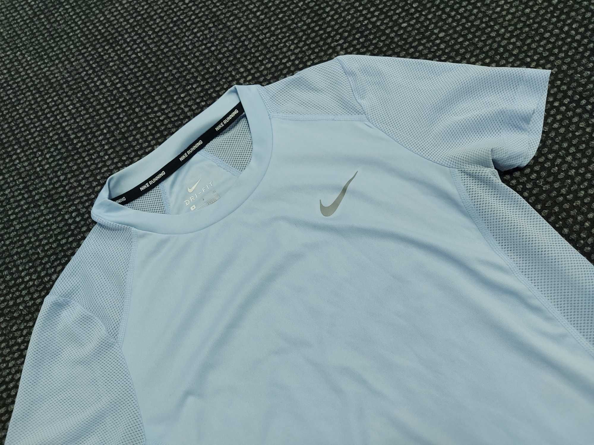 Nike тениска S дамска