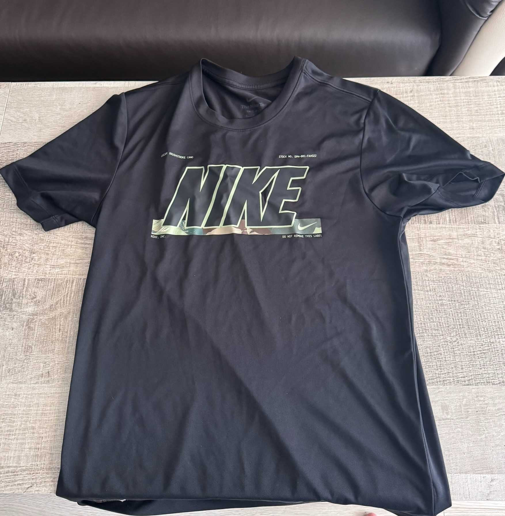 Nike Tee Dri-FIT