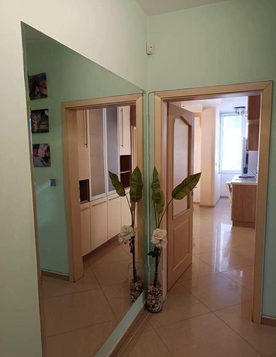 Дава се под наем Четиристаен апартамент в София, Гоце Делчев - 115 кв.м за 797.64 € - Снимка #5