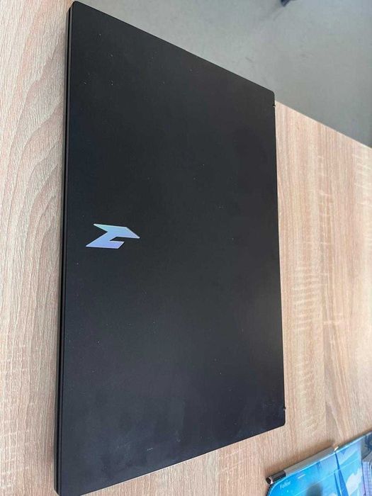 Acer Nitro • RTX 4050 • 32GB