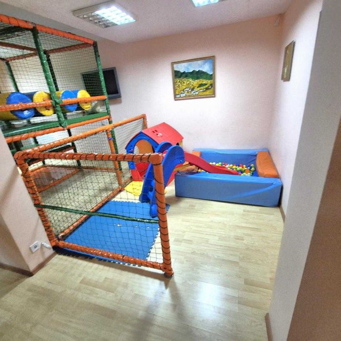 Дава се под наем Двустаен апартамент в к.к. Пампорово - 60 кв.м за 61.2 € - Снимка #23