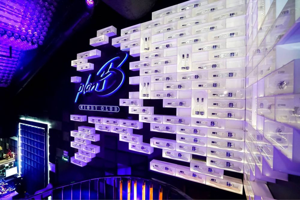 Нощен Клуб Интериор