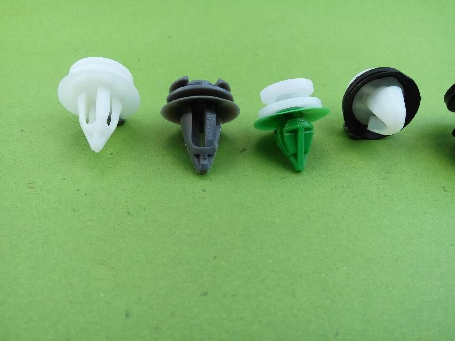 clipsuri bumbi braduti fixare panou usa Renault Vw Peugeot Audi Bmw