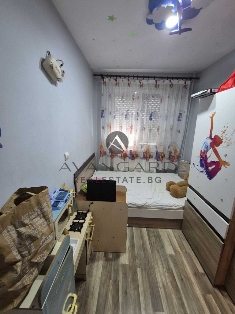 Продава се Тристаен апартамент в Пловдив, Тракия - 61 кв.м за 1804 €/кв.м - Снимка #6