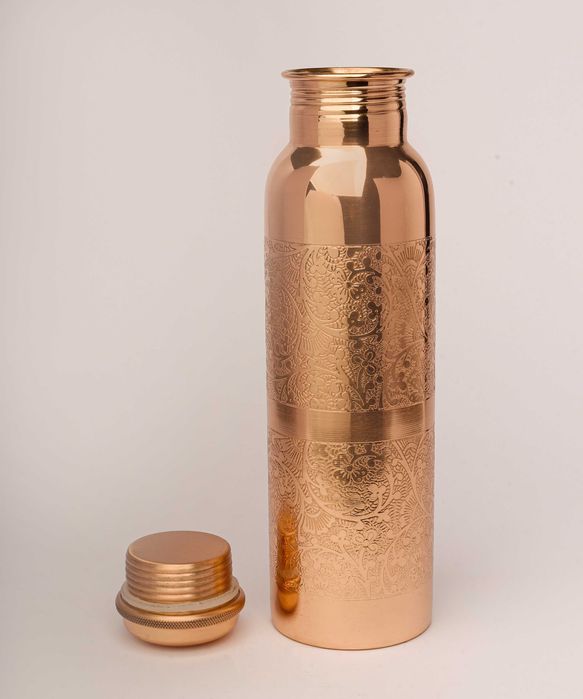 Sticlă de apă din cupru Asteya - Model Gravat Oriental 950ml