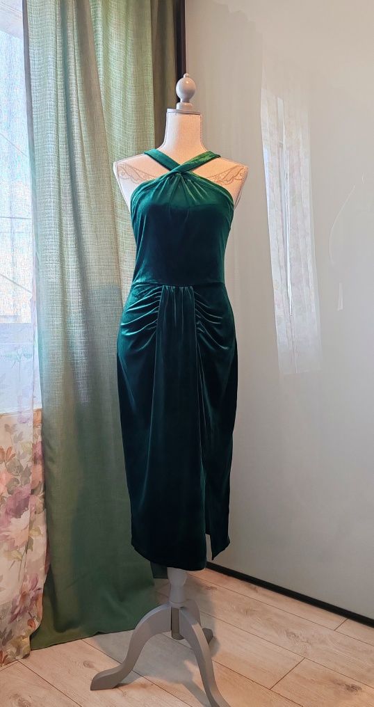 Rochie lungime medie verde smarald